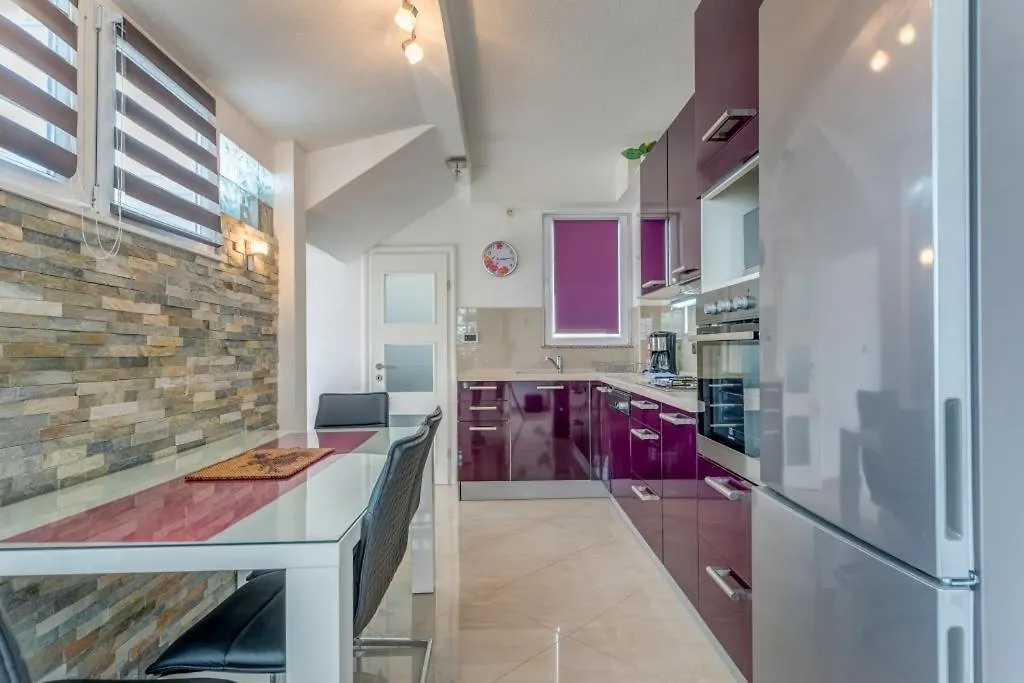 Apartment In Arbanija With Sea View, Terrace, Air Conditioning, Wifi 5138-2 Trogir 0*,