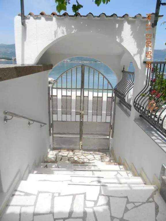 Apartment In Arbanija With Sea View, Terrace, Air Conditioning, Wifi 5138-2 Trogir Croatia