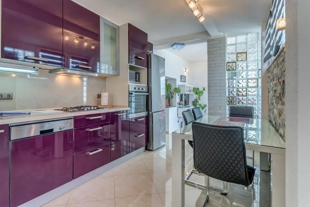 Apartment In Arbanija With Sea View, Terrace, Air Conditioning, Wifi 5138-2 Trogir