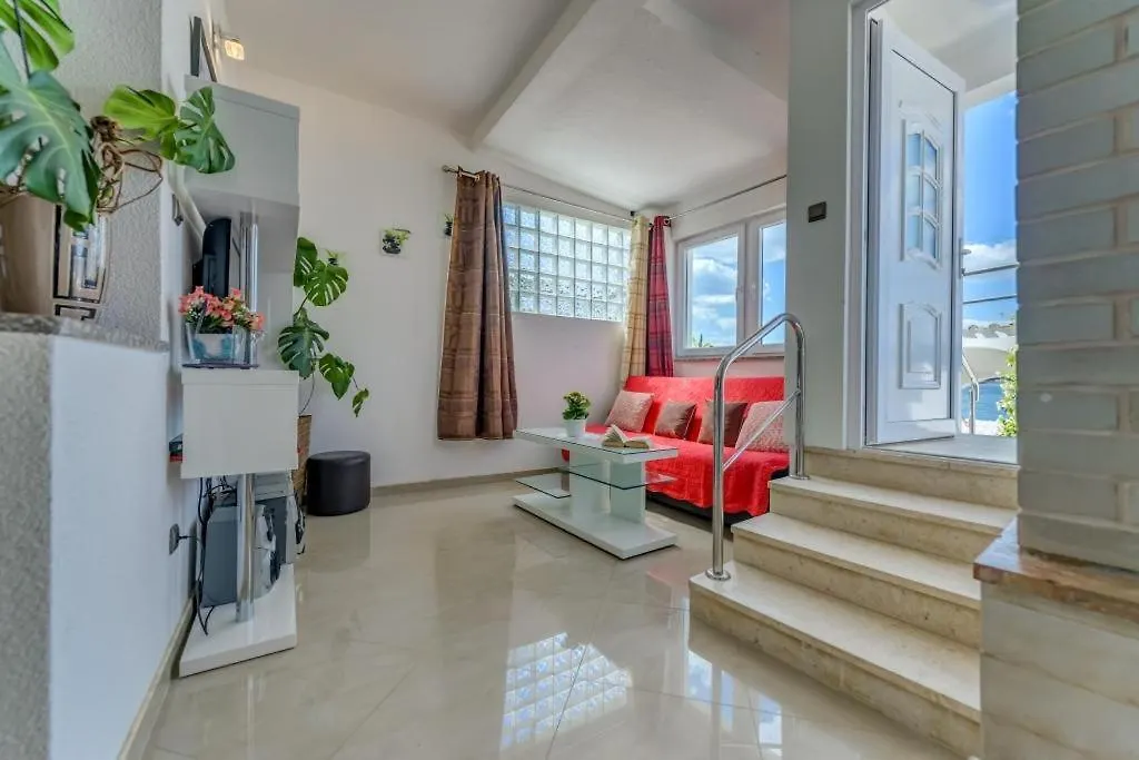 Apartment In Arbanija With Sea View, Terrace, Air Conditioning, Wifi 5138-2 Trogir